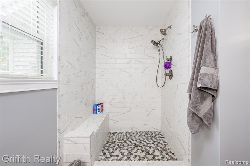 3445 Bowen Road Howell, MI 48855 - Photo 24 of 33