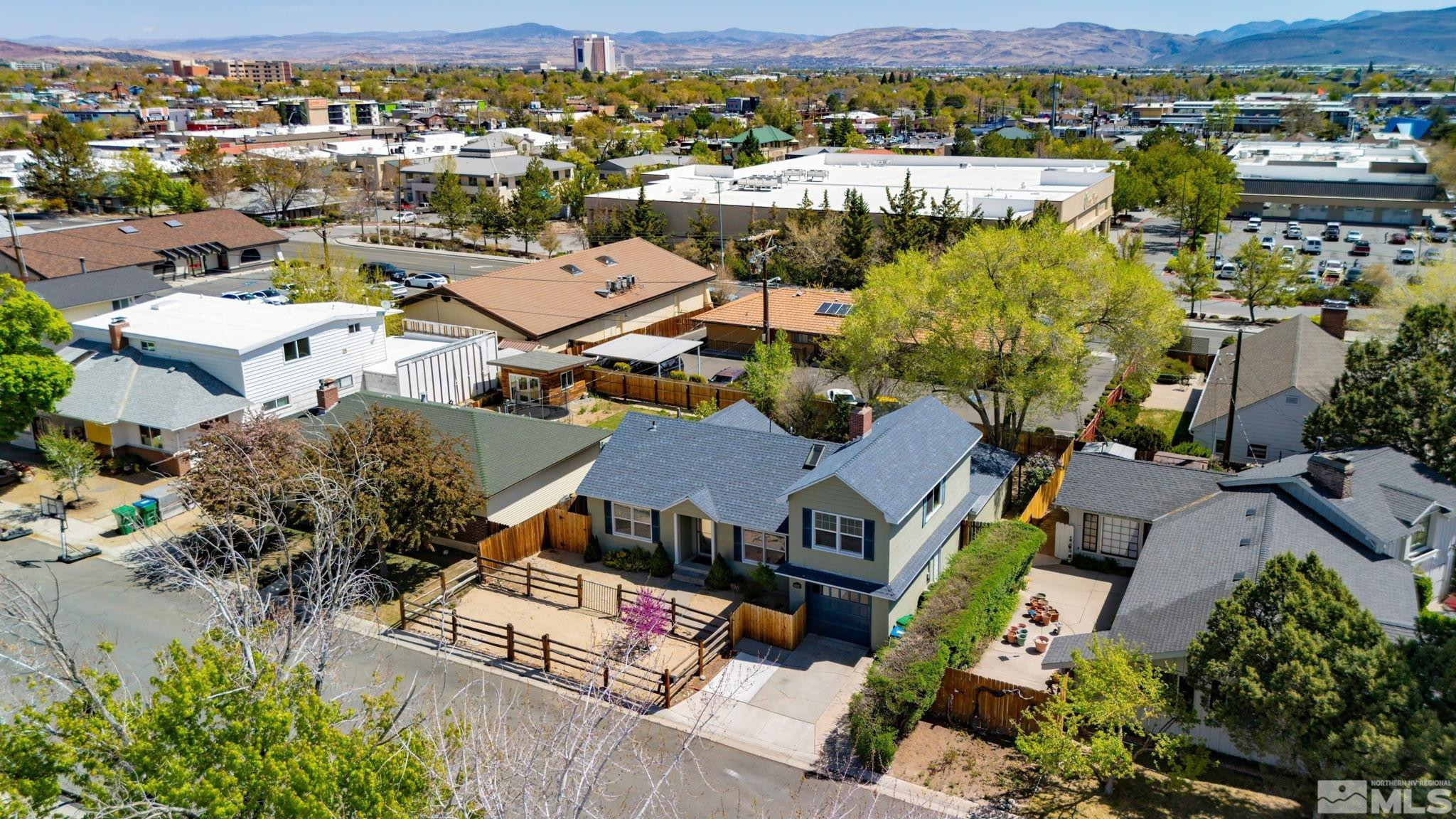 1694 Oakhurst Avenue Reno, NV 89509 - Photo 36 of 40 Photo 36
