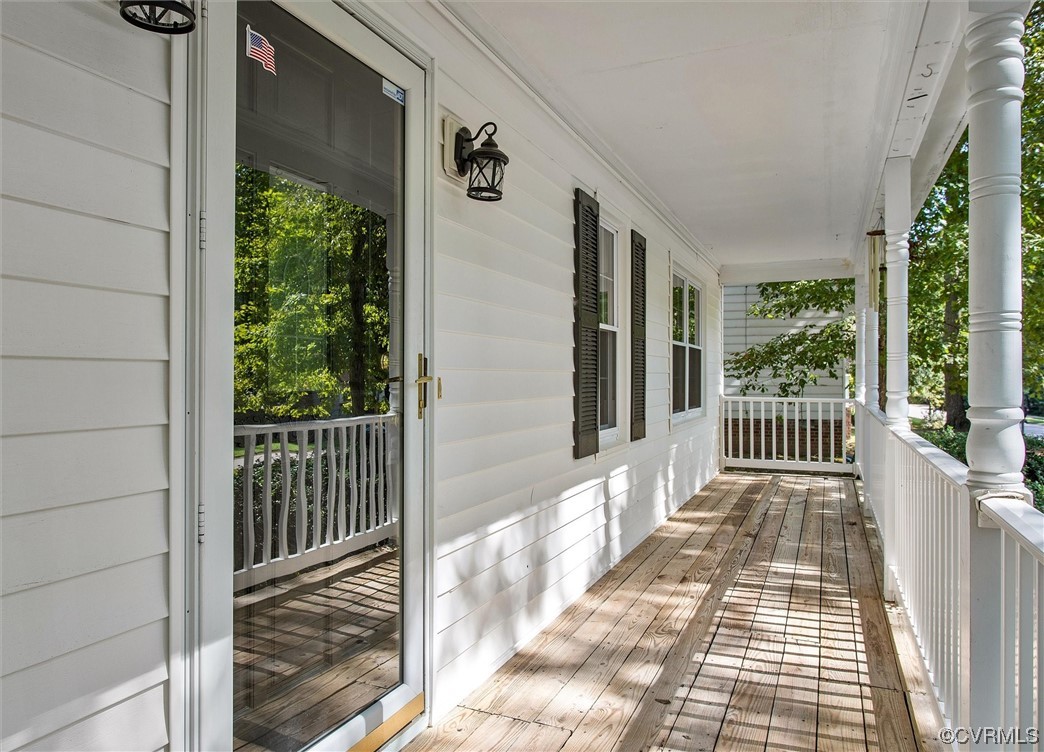 12330 Logan Trace Road Midlothian, VA 23114 - Photo 5 of 27 Gallery Image 5