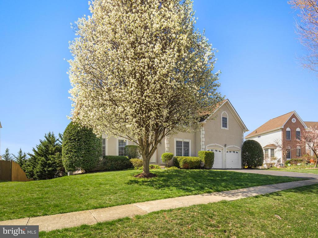 18324 Tapwood Road Boyds, MD 20841 - Photo 4 of 47 Gallery Image 4