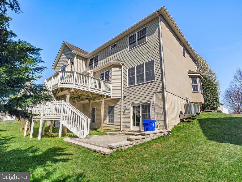 18324 Tapwood Road Boyds, MD 20841 - Photo 46 of 47 Exterior Rear