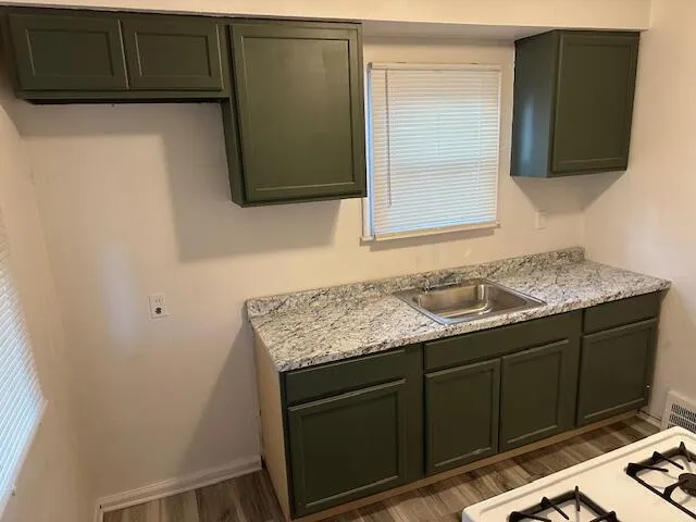 $89,000 | 19222 Riopelle Street, Highland Park, MI 48203