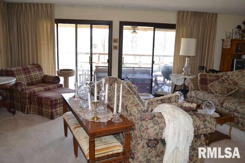 513 Country Club Road Centralia, IL 62801 - Photo 10 of 19 Gallery Image 10