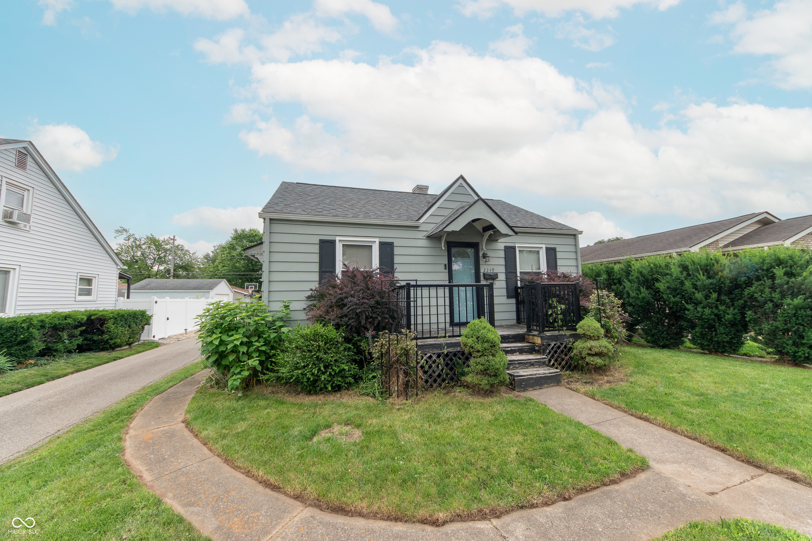 2249 Maple Street Columbus, IN 47201 - Photo 17 of 22 Gallery Image 17
