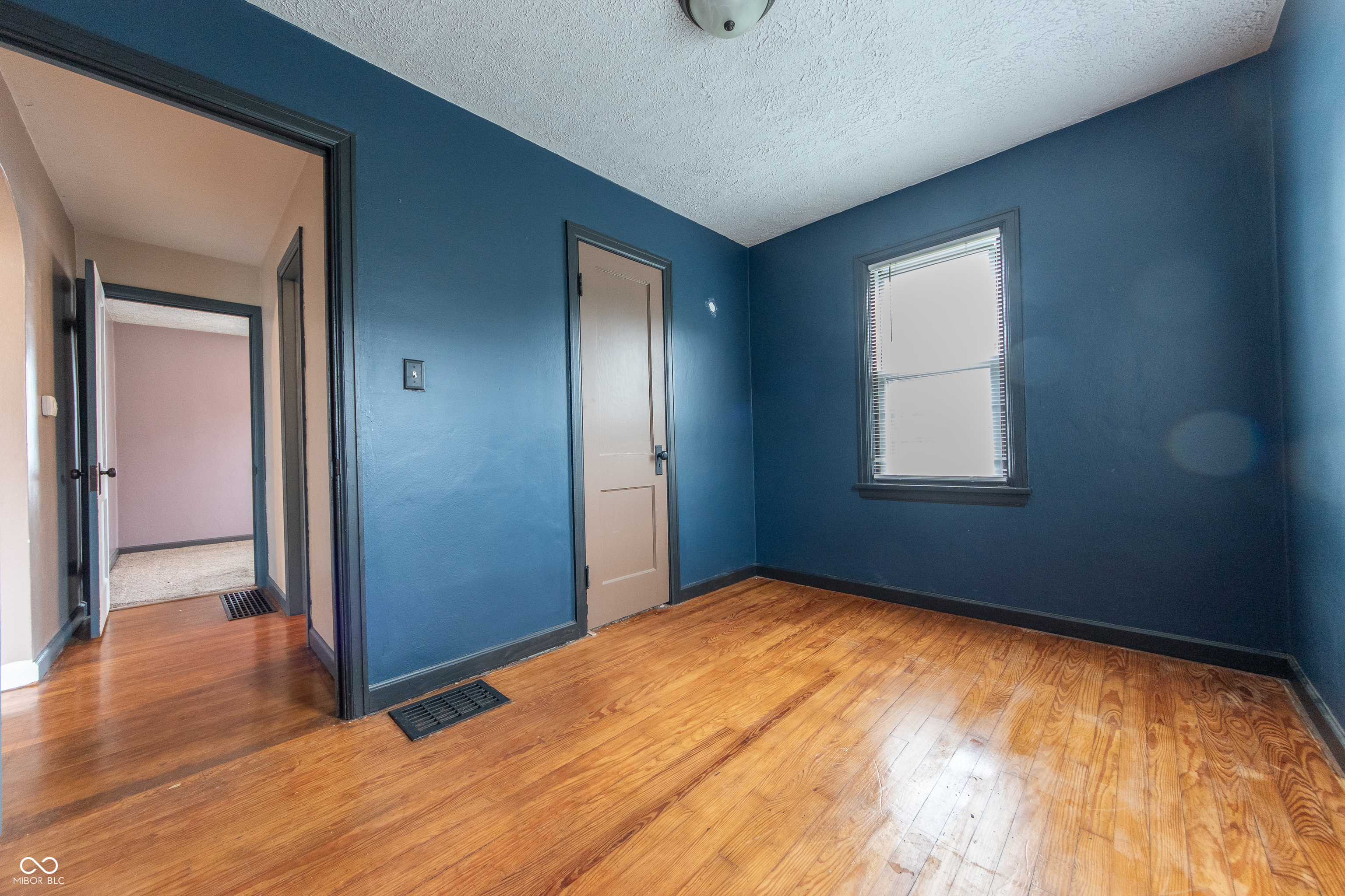 2249 Maple Street Columbus, IN 47201 - Photo 9 of 22 Gallery Image 9