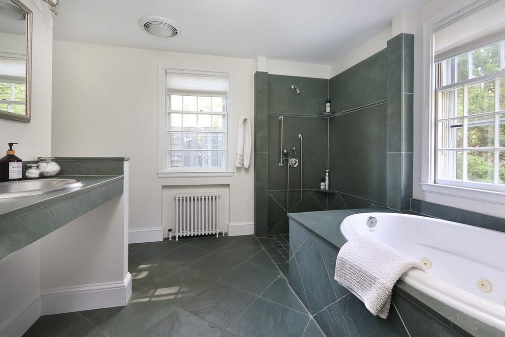 20 Beverly Road Newton, MA 02461 - Photo 10 of 17