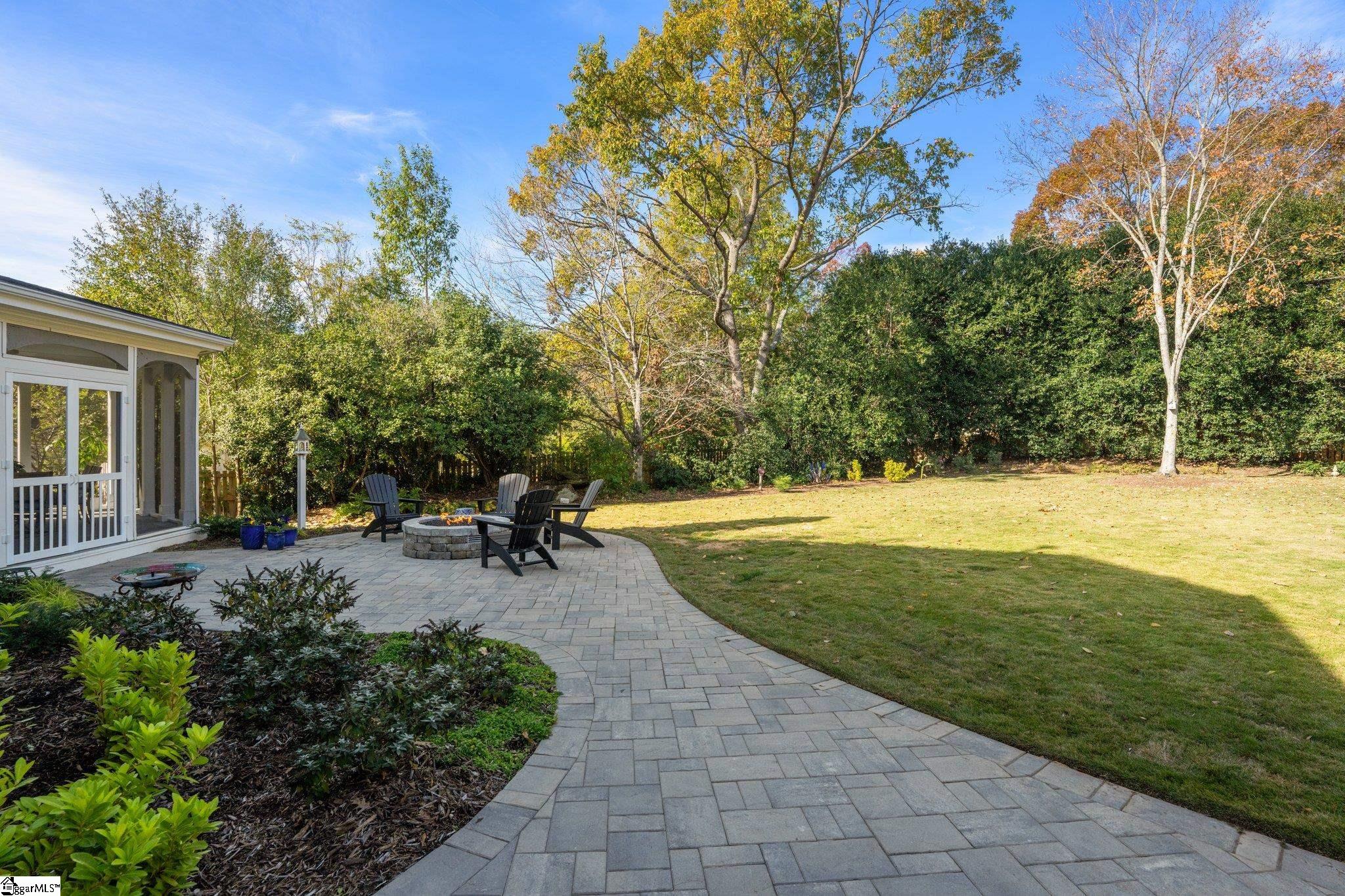 108 English Oak Road Simpsonville, SC 29681 - Photo 33 of 38 Gallery Image 33