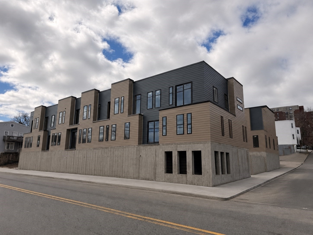 150 Williams Street, Unit 1 Chelsea, MA 02150 - Photo 1 of 7