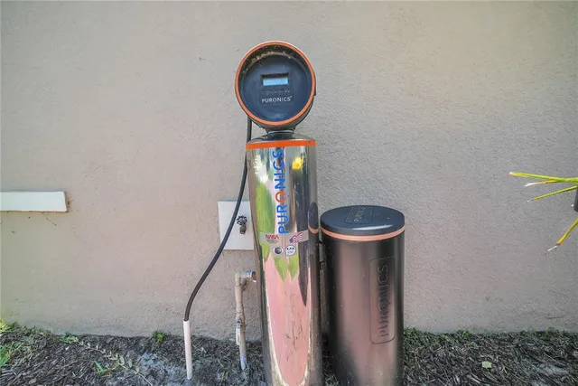 $379,990 | 289 Siesta Vista Court, Davenport, FL 33896