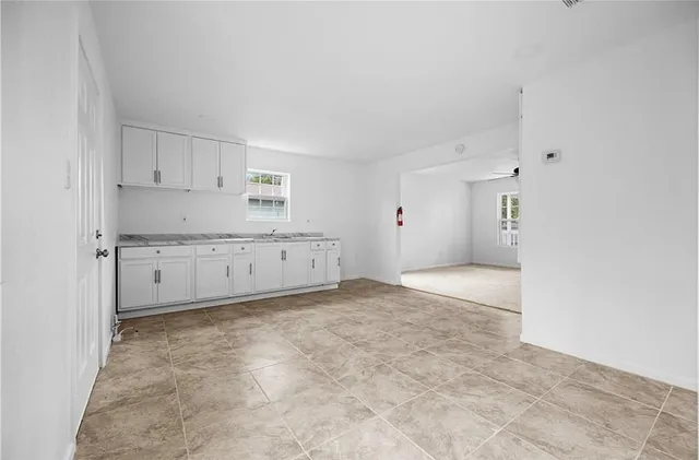 $1,000 | 1105 Esperanza Street, Sinton, TX 78387