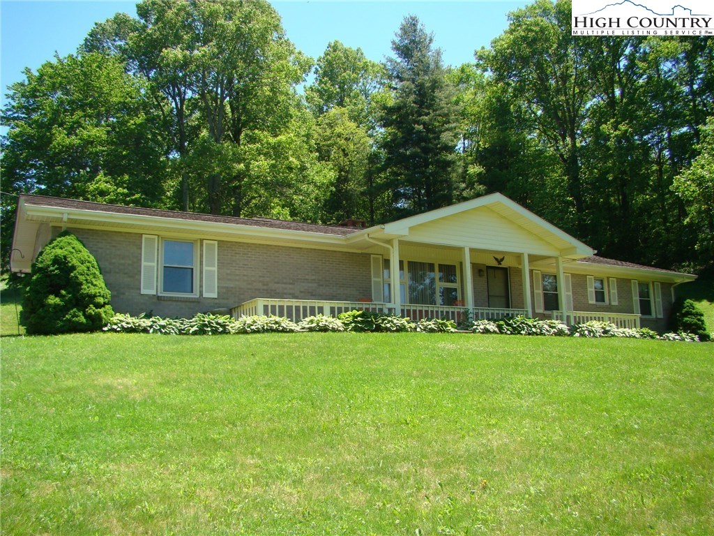 202 Long Street Boone, NC 28607 - Photo 1 of 10 Gallery Image 1