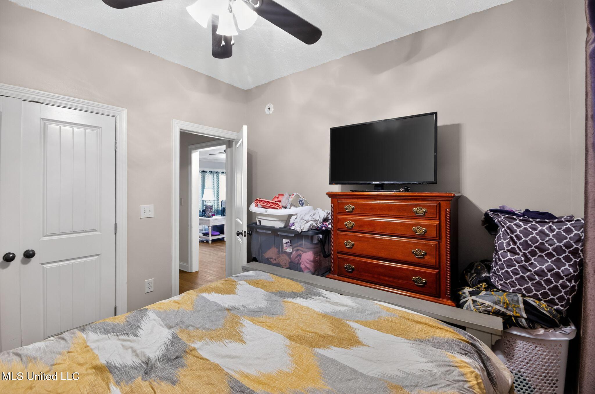 913 Caitlin Cove Brandon, MS 39047 - Photo 17 of 30 20_913_Caitlin_Cove_Brandon_MS_39047-Bed