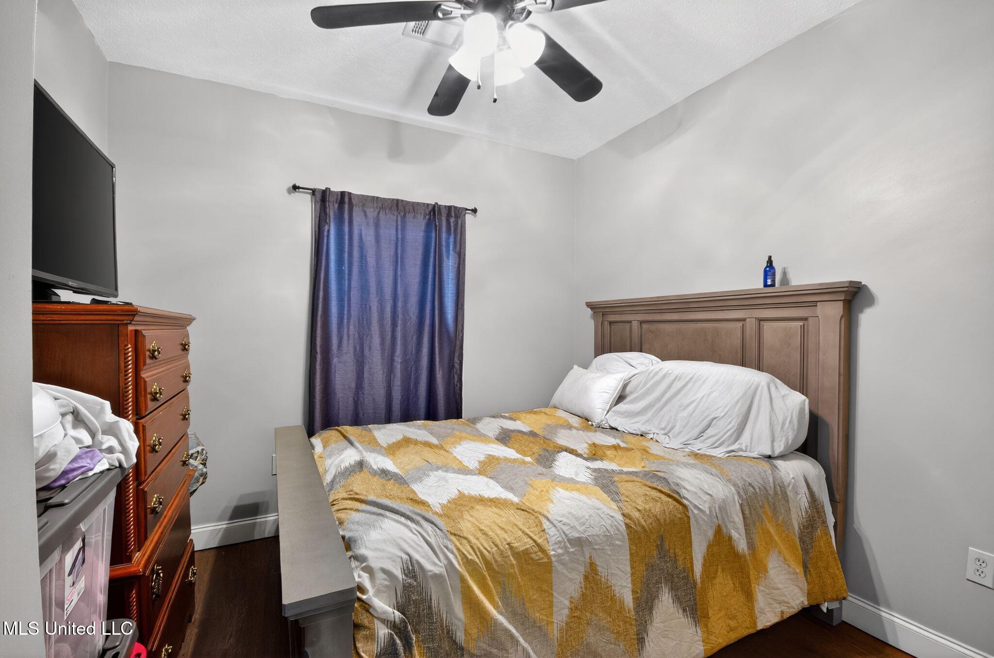 913 Caitlin Cove Brandon, MS 39047 - Photo 18 of 30 21_913_Caitlin_Cove_Brandon_MS_39047-Bed