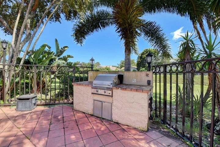 6030 Verde Trail South, Unit 2050 Boca Raton, FL 33433 - Photo 29 of 30 205-32