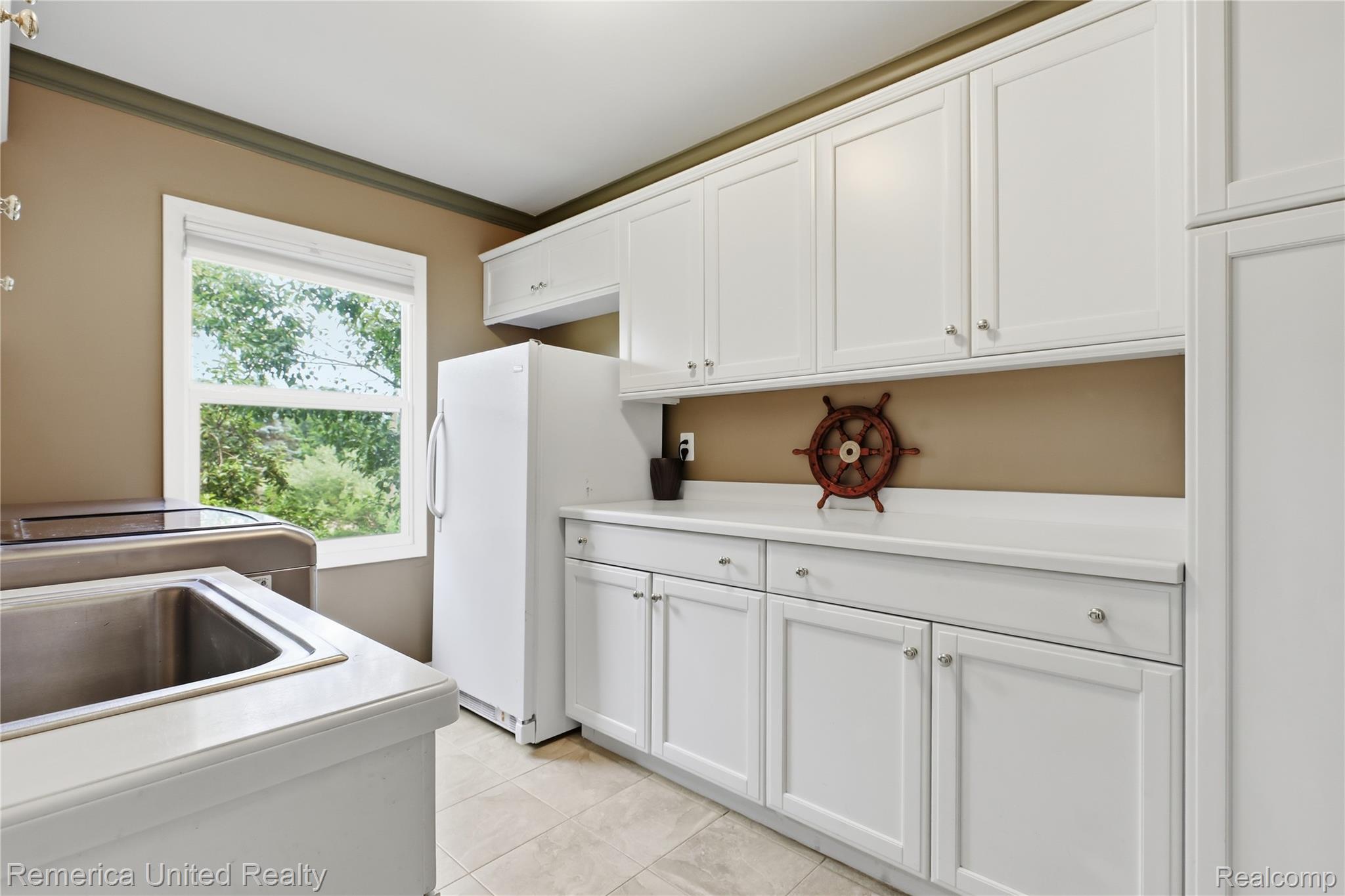 12825 Larkins Road Brighton, MI 48114 - Photo 26 of 79 IMG_3262.JPG