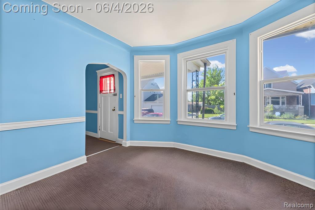 1928 Yemans Street Hamtramck, MI 48212 - Photo 5 of 26
