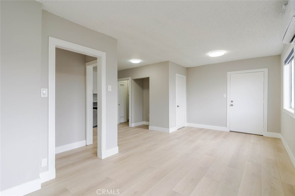 7137 Greeley Street, Unit 7 Tujunga, CA 91042 - Photo 4 of 17