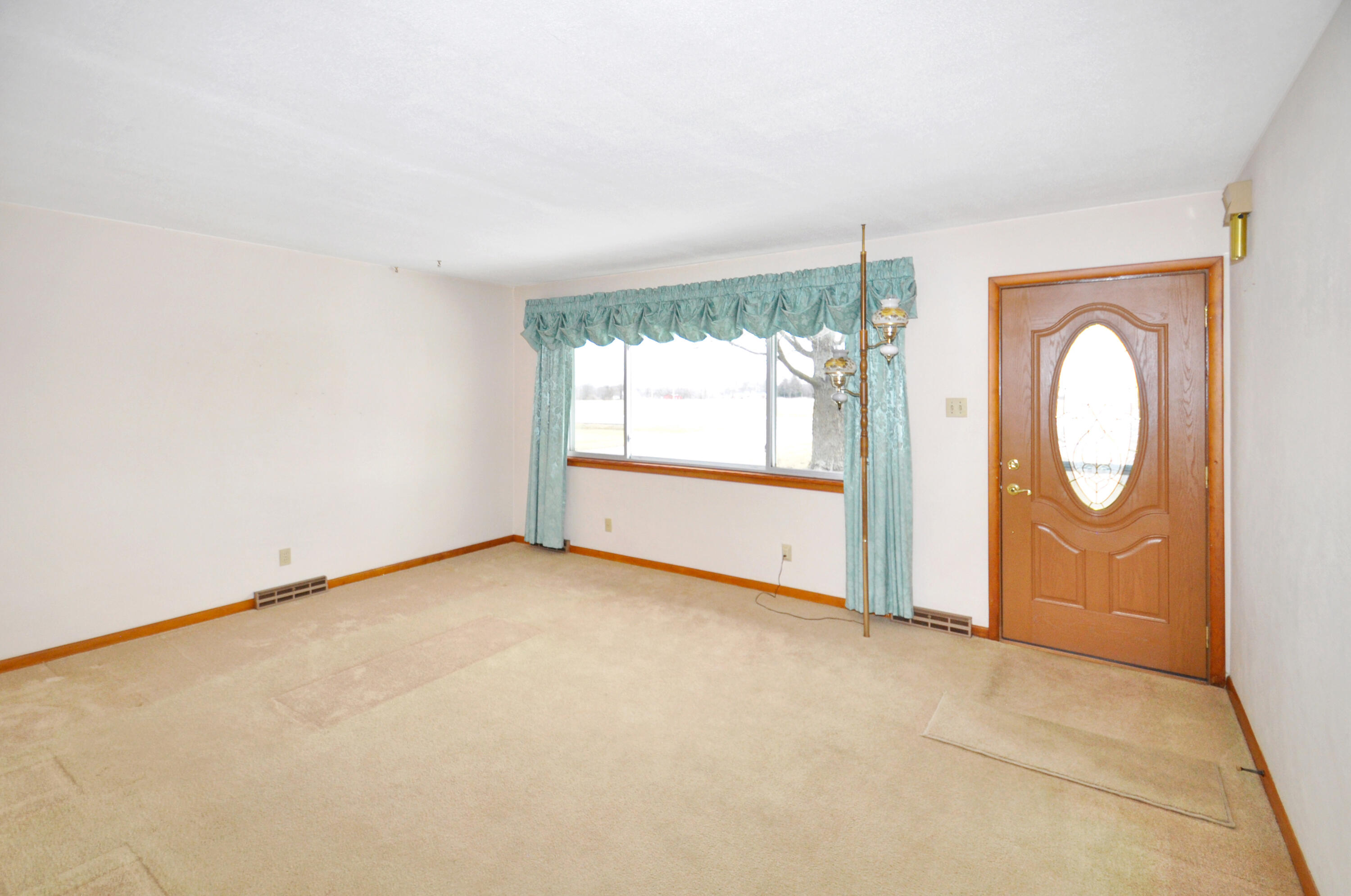 515 Eidson Road Greenville, OH 45331 - Photo 3 of 27 Gallery Image 3