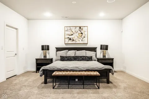 $699,900 | 333 Massachusetts Avenue, Unit 305, Indianapolis, IN 46204