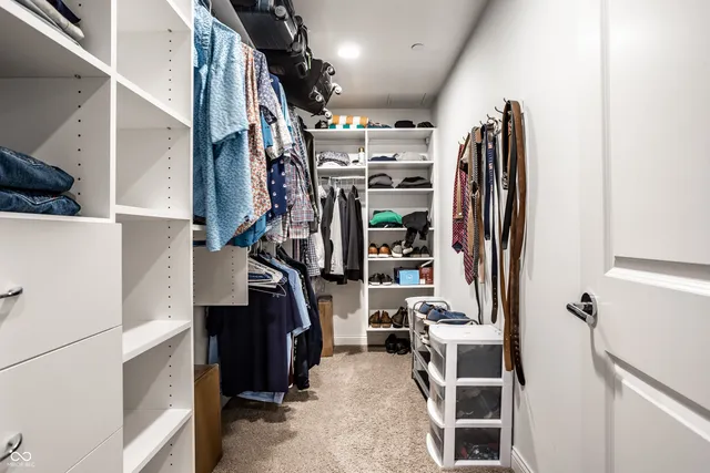 $699,900 | 333 Massachusetts Avenue, Unit 305, Indianapolis, IN 46204