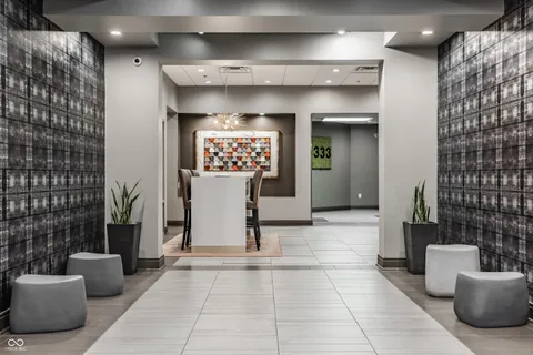 $699,900 | 333 Massachusetts Avenue, Unit 305, Indianapolis, IN 46204