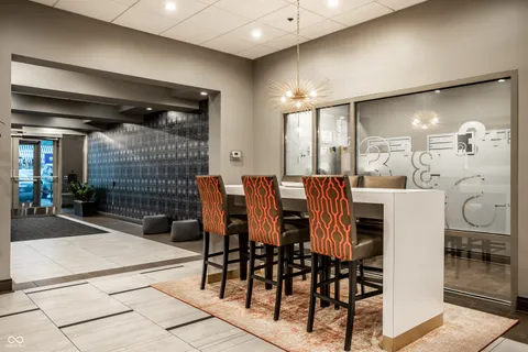 $699,900 | 333 Massachusetts Avenue, Unit 305, Indianapolis, IN 46204