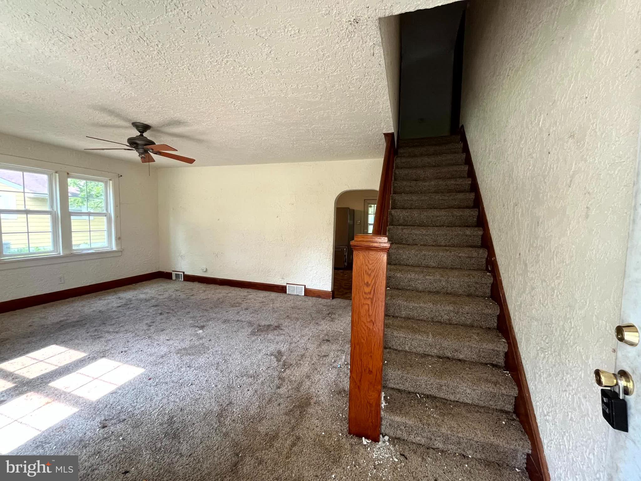 243 Walnut Street Road Salem, NJ 08079 - Photo 3 of 29