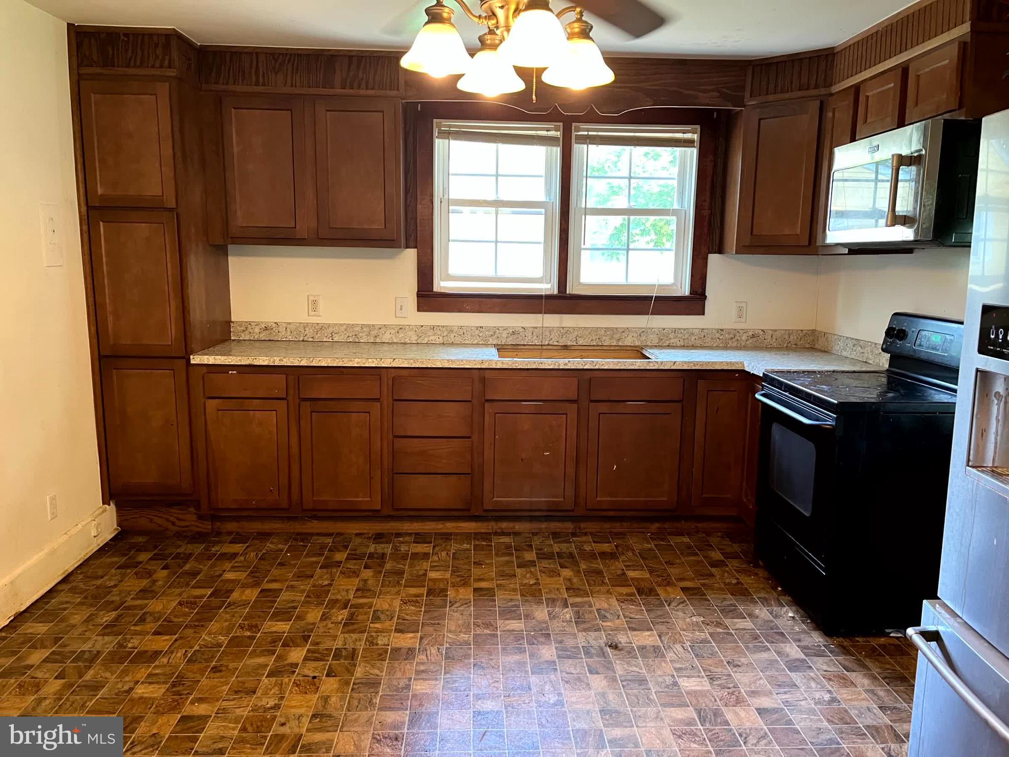 243 Walnut Street Road Salem, NJ 08079 - Photo 10 of 29