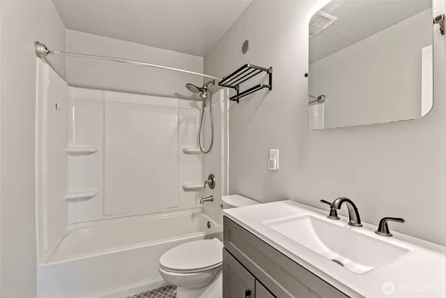 $295,000 | 3139 Michigan Street, Longview, WA 98632