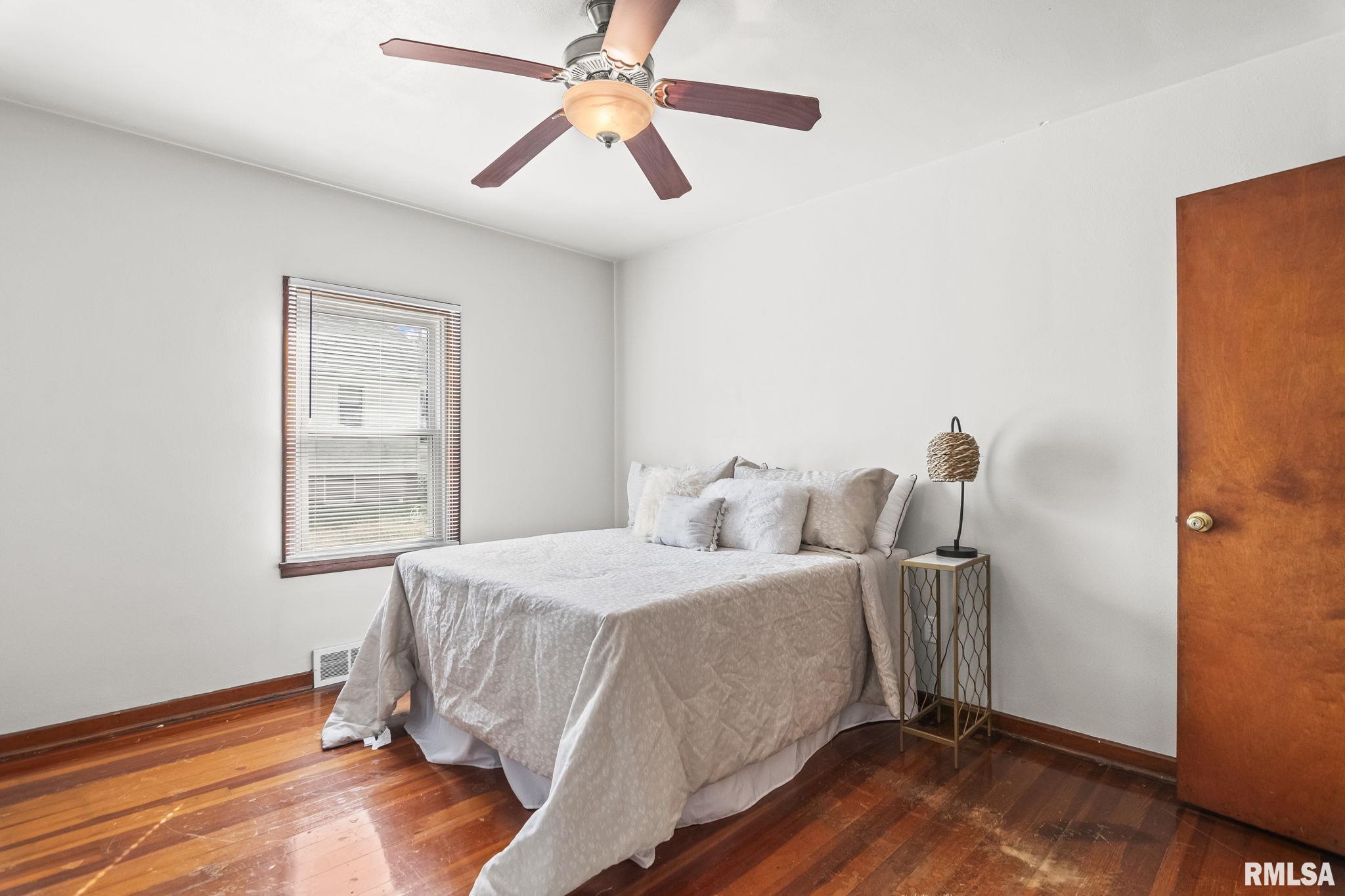 530 South Livingston Street Springfield, IL 62703 - Photo 12 of 30