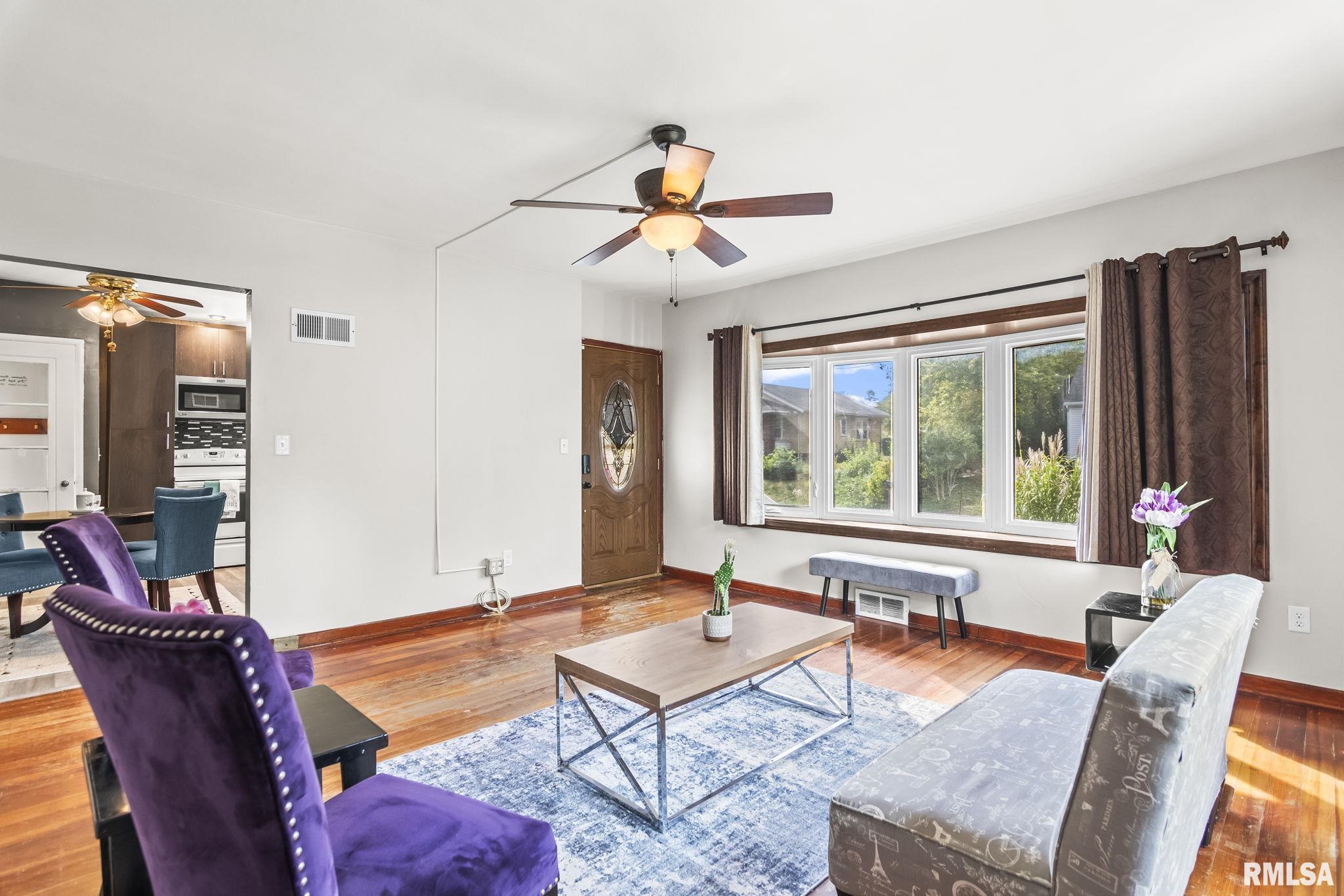 530 South Livingston Street Springfield, IL 62703 - Photo 4 of 30