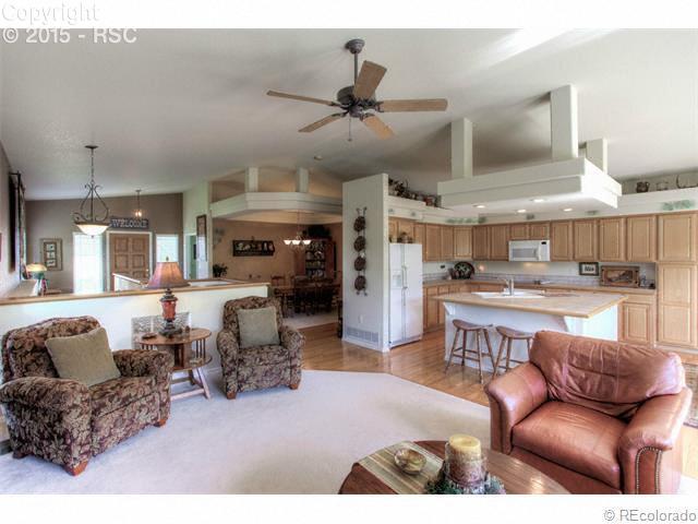 15251 Ridgefield Lane Colorado Springs, CO 80921 - Photo 4 of 15