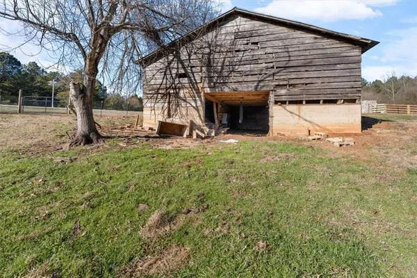 $650,000 | 80 Hand Road, Bowdon, GA 30108