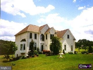 114 Meadow Lane Riegelsville, PA 18077 - Photo 1 of 1 Gallery Image 1