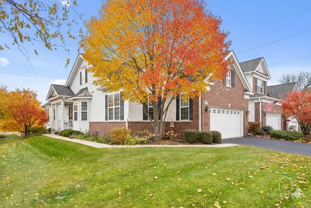 $420,000 | 1039 Riviera Drive, Unit 1039, Elgin, IL 60124