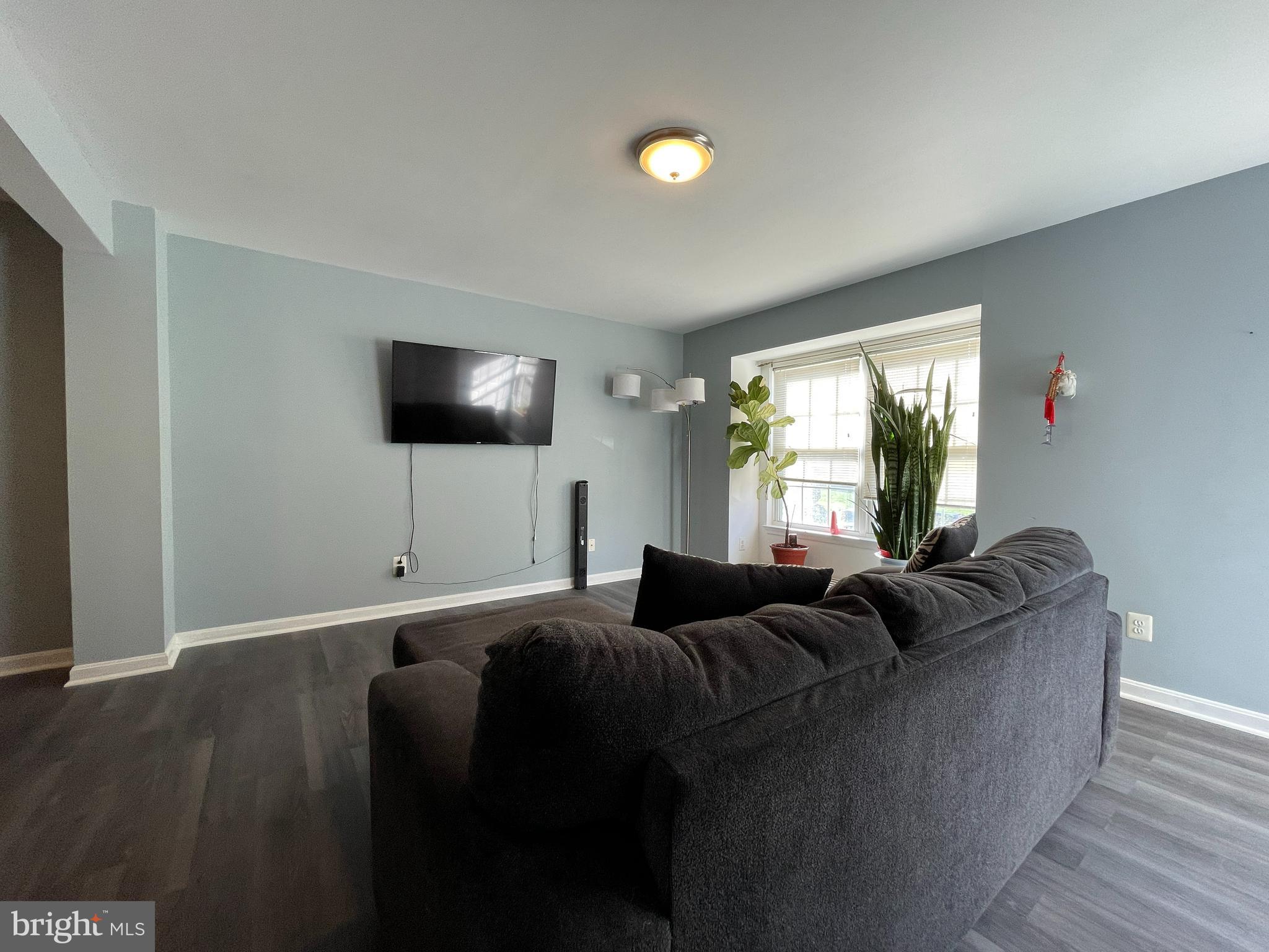 5928 Old Frederick Road Baltimore, MD 21228 - Photo 18 of 29 Gallery Image 18