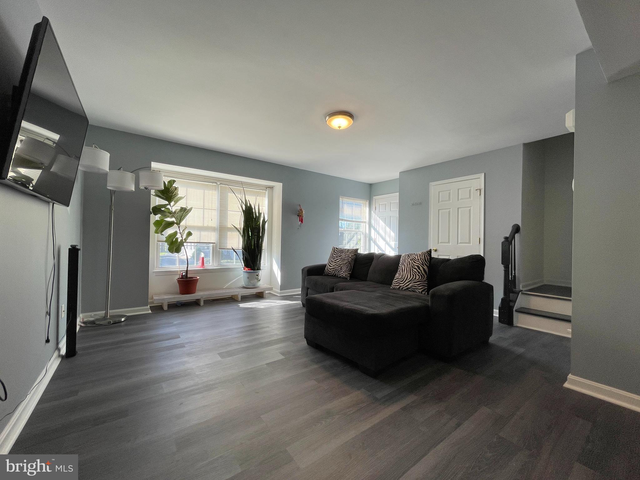 5928 Old Frederick Road Baltimore, MD 21228 - Photo 3 of 29 Gallery Image 3