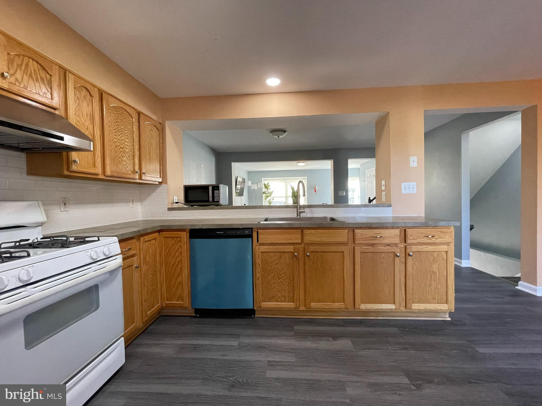 5928 Old Frederick Road Baltimore, MD 21228 - Photo 5 of 29 Gallery Image 5