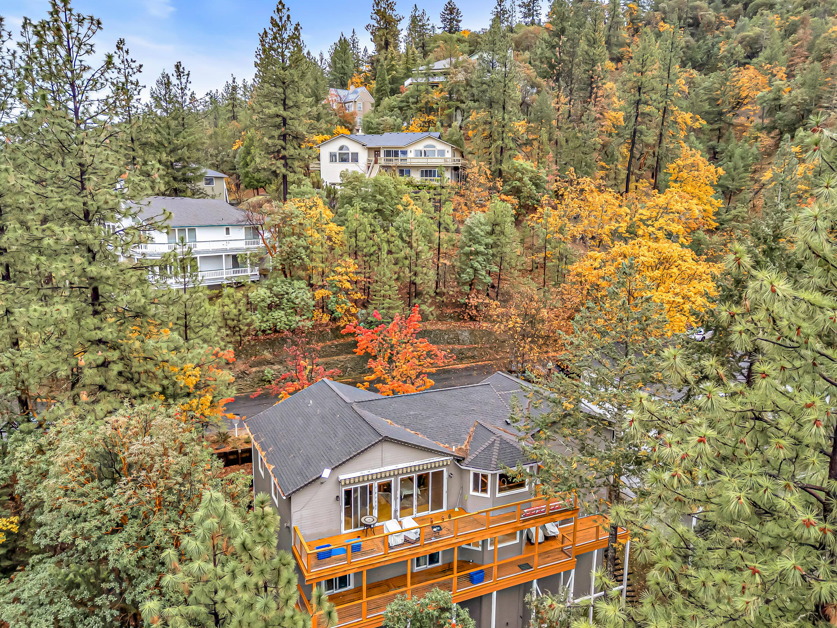 461 Waterline Road Ashland, OR 97520 - Photo 31 of 34 DJI_20251105091103_0013_D