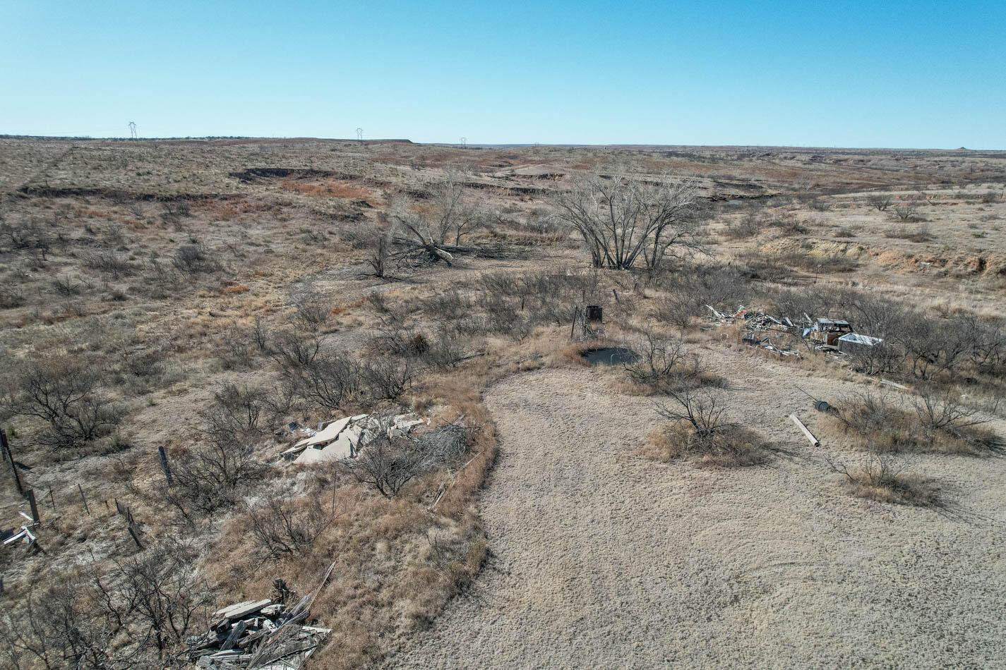 636 Cherokee Road Fritch, TX 79036 - Photo 22 of 39 drone (4 of 15)
