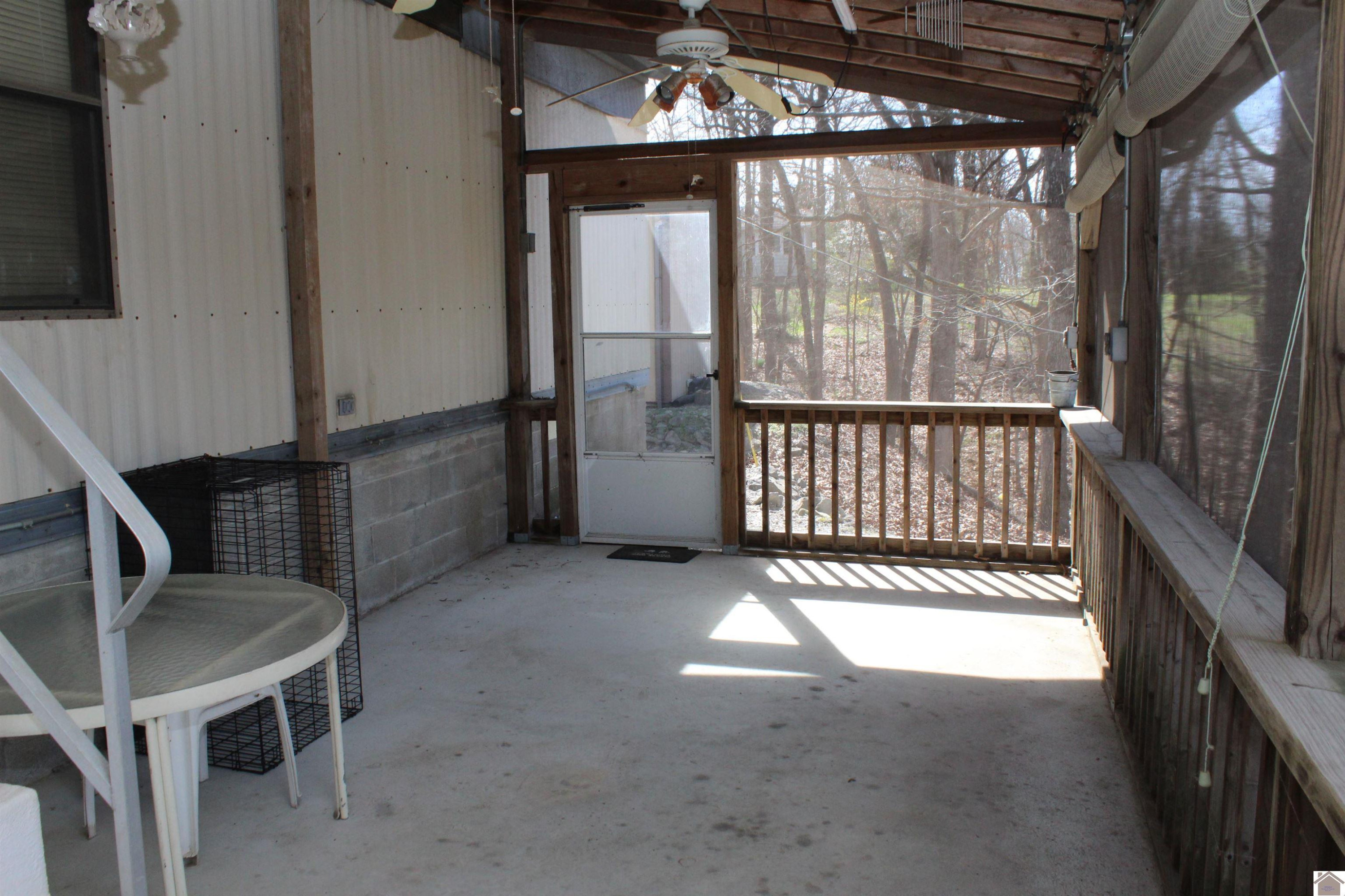 165 Hill Top Road Grand Rivers, KY 42045 - Photo 4 of 28 Photo 4