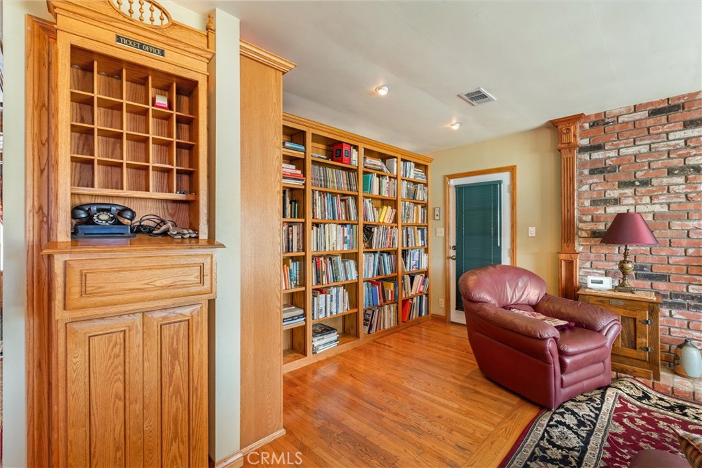 5502 East Pageantry Street Long Beach, CA 90808 - Photo 18 of 43 Gallery Image 18