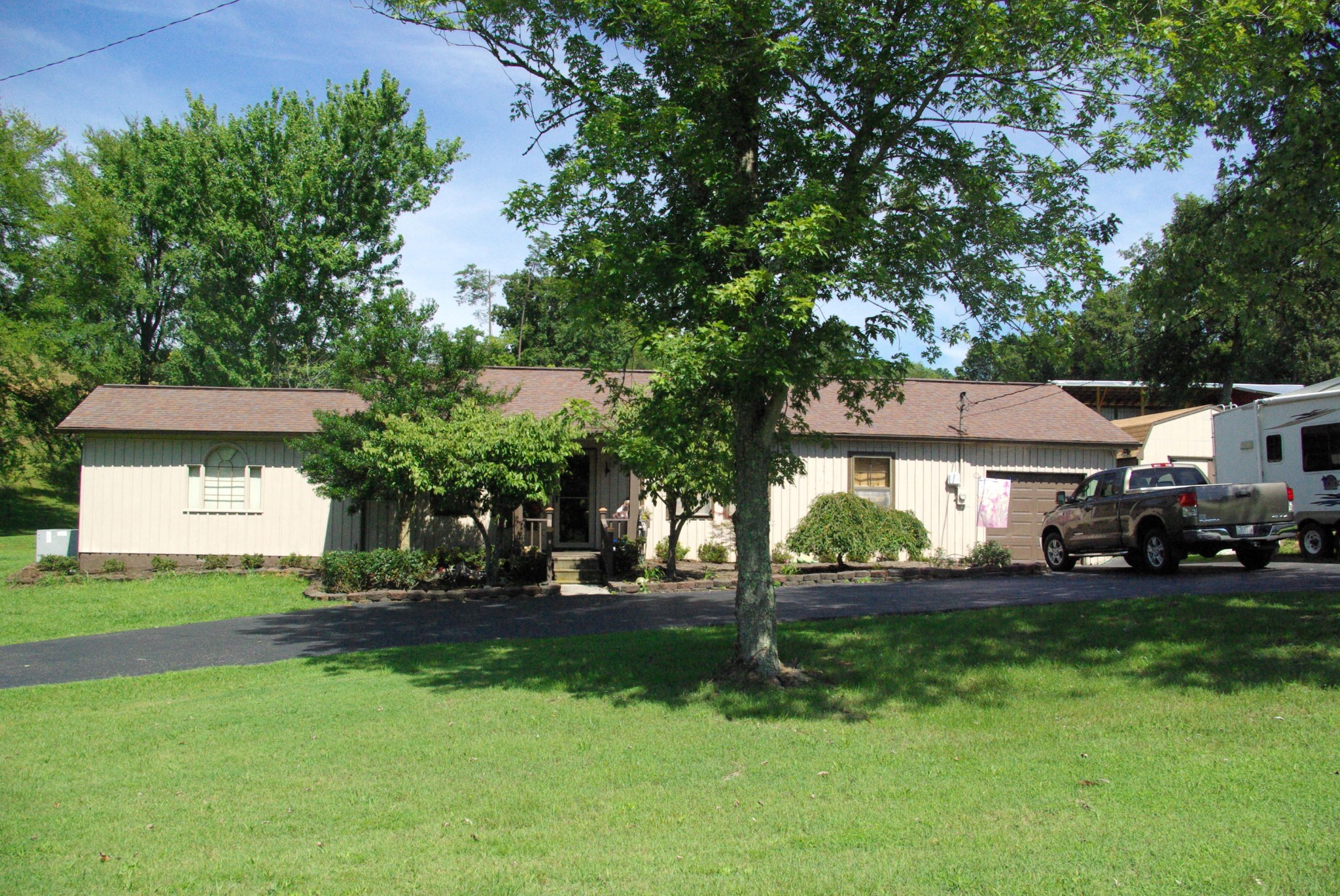 2986 West Wolf Valley Road Clinton, TN 37716 - Photo 1 of 24 Gallery Image 1