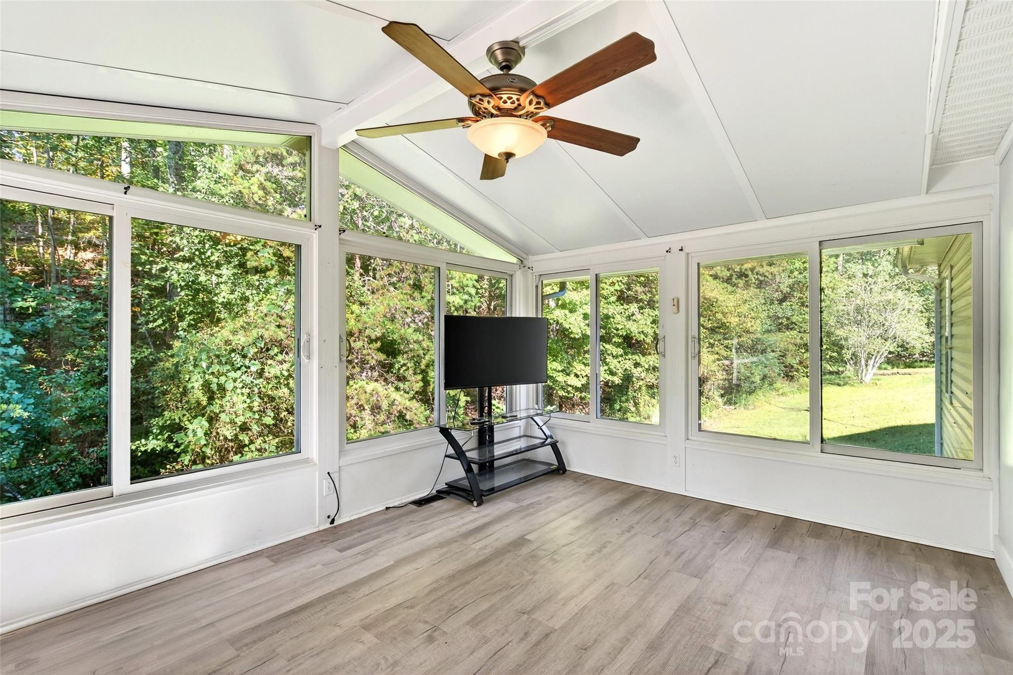 86 Springdale Drive Marion, NC 28752 - Photo 12 of 40 a living room with furniture and a large window
