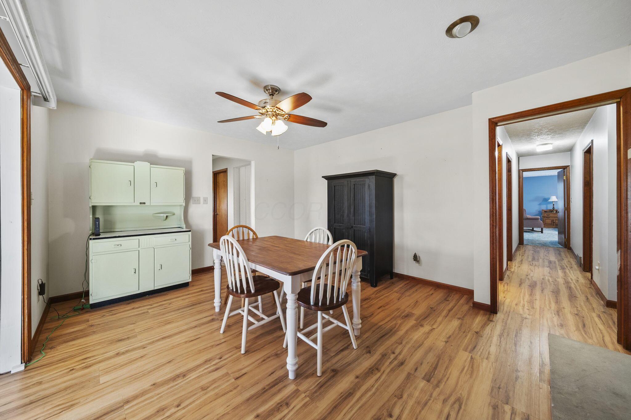 4529 Bell Station Road Circleville, OH 43113 - Photo 12 of 41 Dinning room