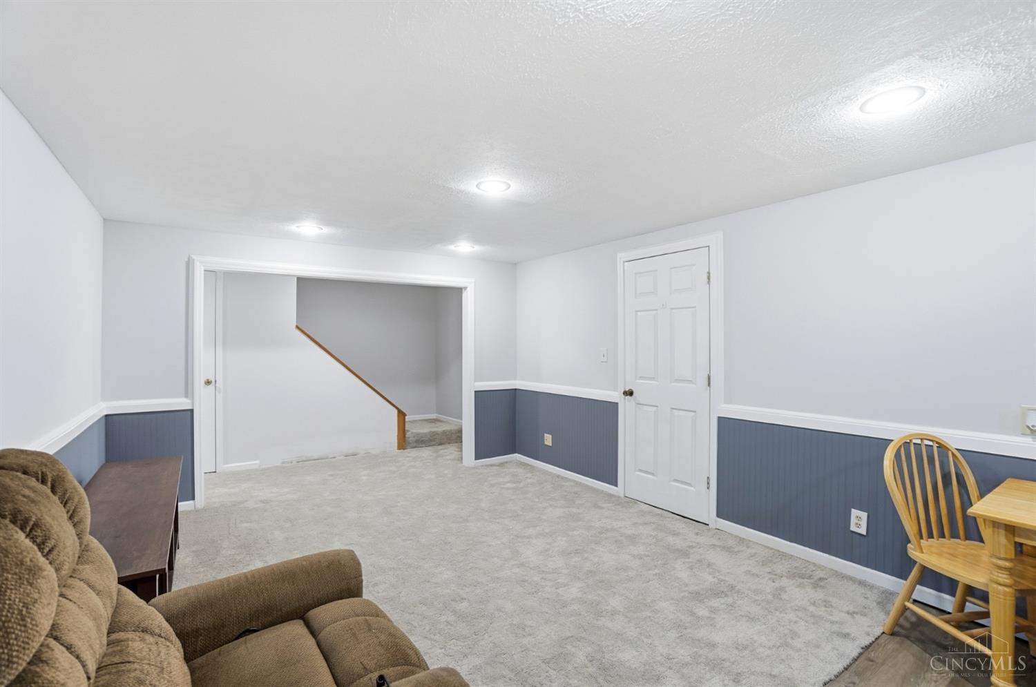 5285 Yeatman Road Cincinnati, OH 45252 - Photo 49 of 72