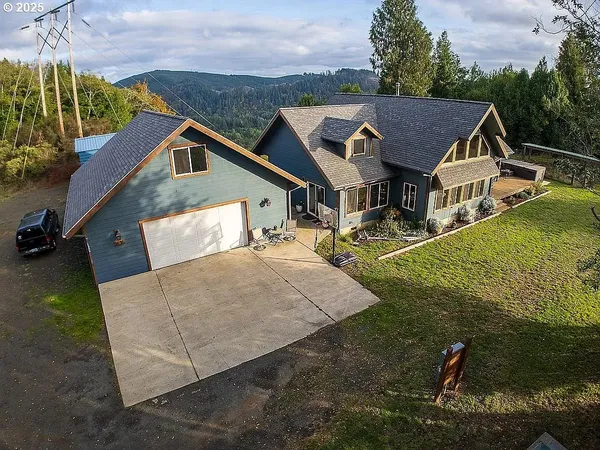 $679,000 | 2636 Western Drive, Coquille, OR 97423