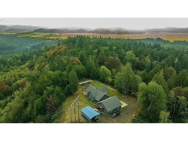 $725,000 | 2636 Western Drive, Coquille, OR 97423