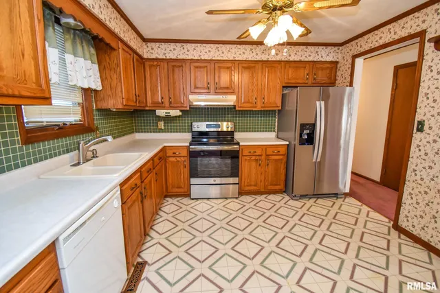 $199,900 | 4413 West Ducharme Avenue, Bartonville, IL 61607