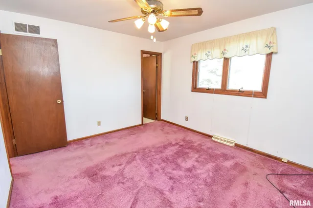 $199,900 | 4413 West Ducharme Avenue, Bartonville, IL 61607